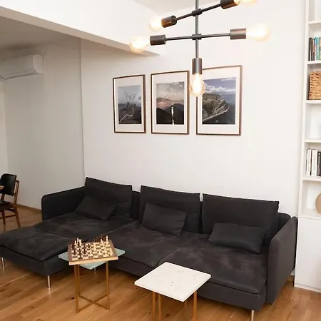 Apartman Center Stylish Quiet Street Hosts 5 People *