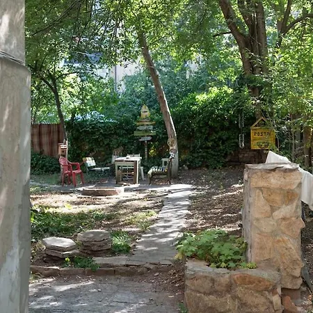 Apartman Center Stylish Quiet Street Hosts 5 People