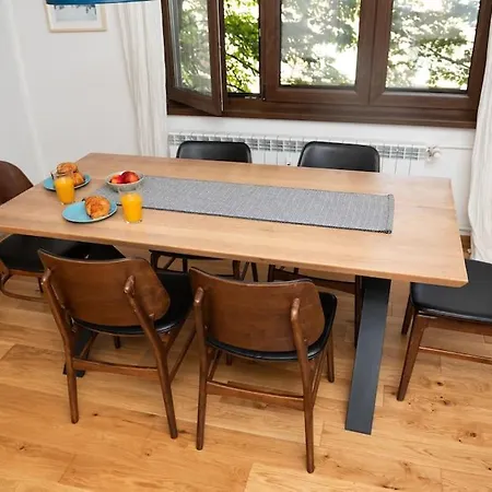Center Stylish Quiet Street Hosts 5 People Appartamento *